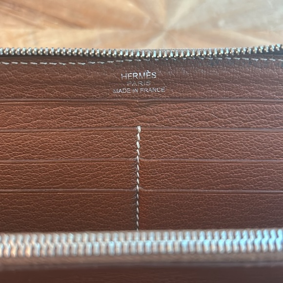 Hermes leather zippy wallet - Picture 9 of 10